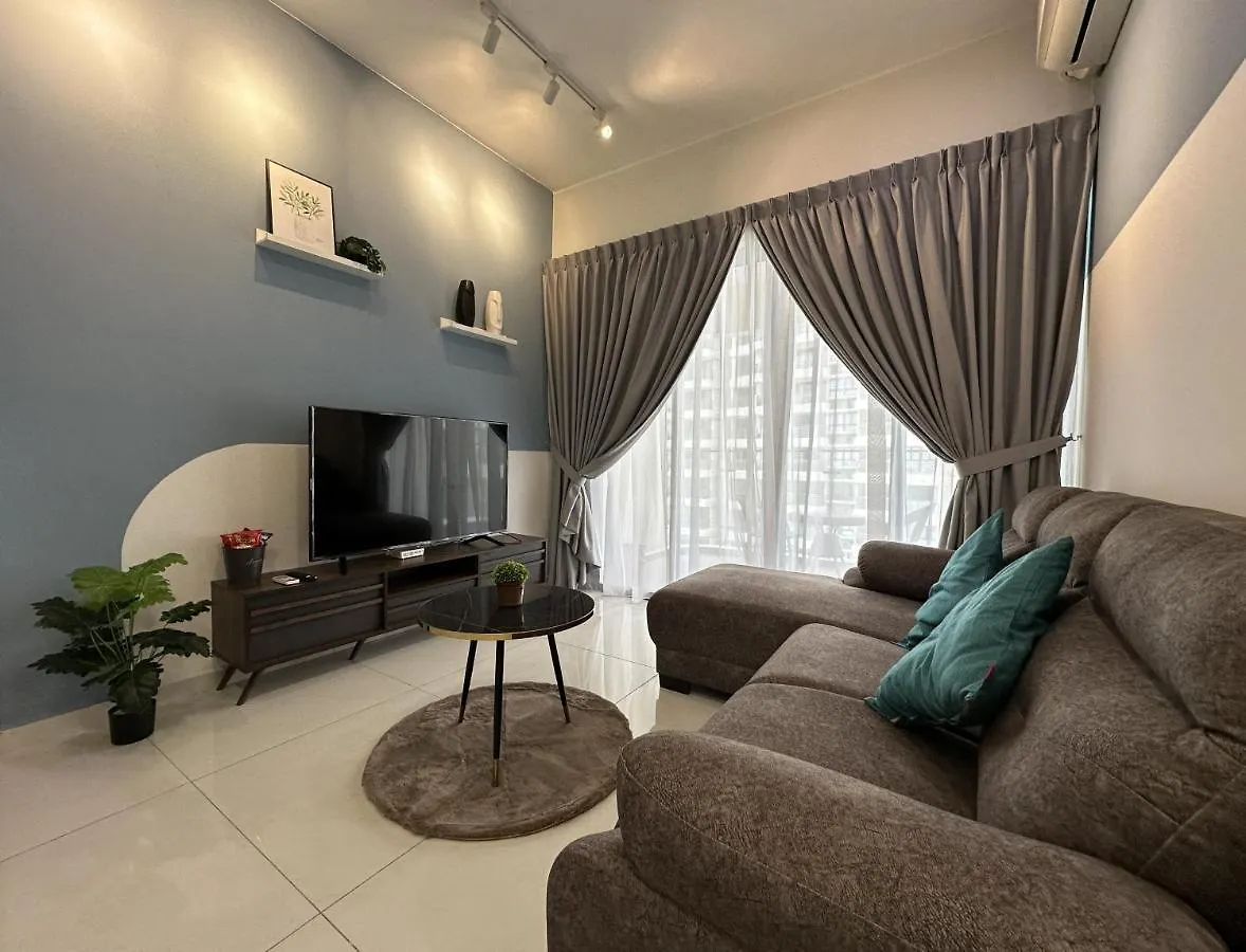 Country Garden Stylish 2 Bedroom By Hauz Cinta @Danga Bay Johor Bahru 0*,  Malaysia